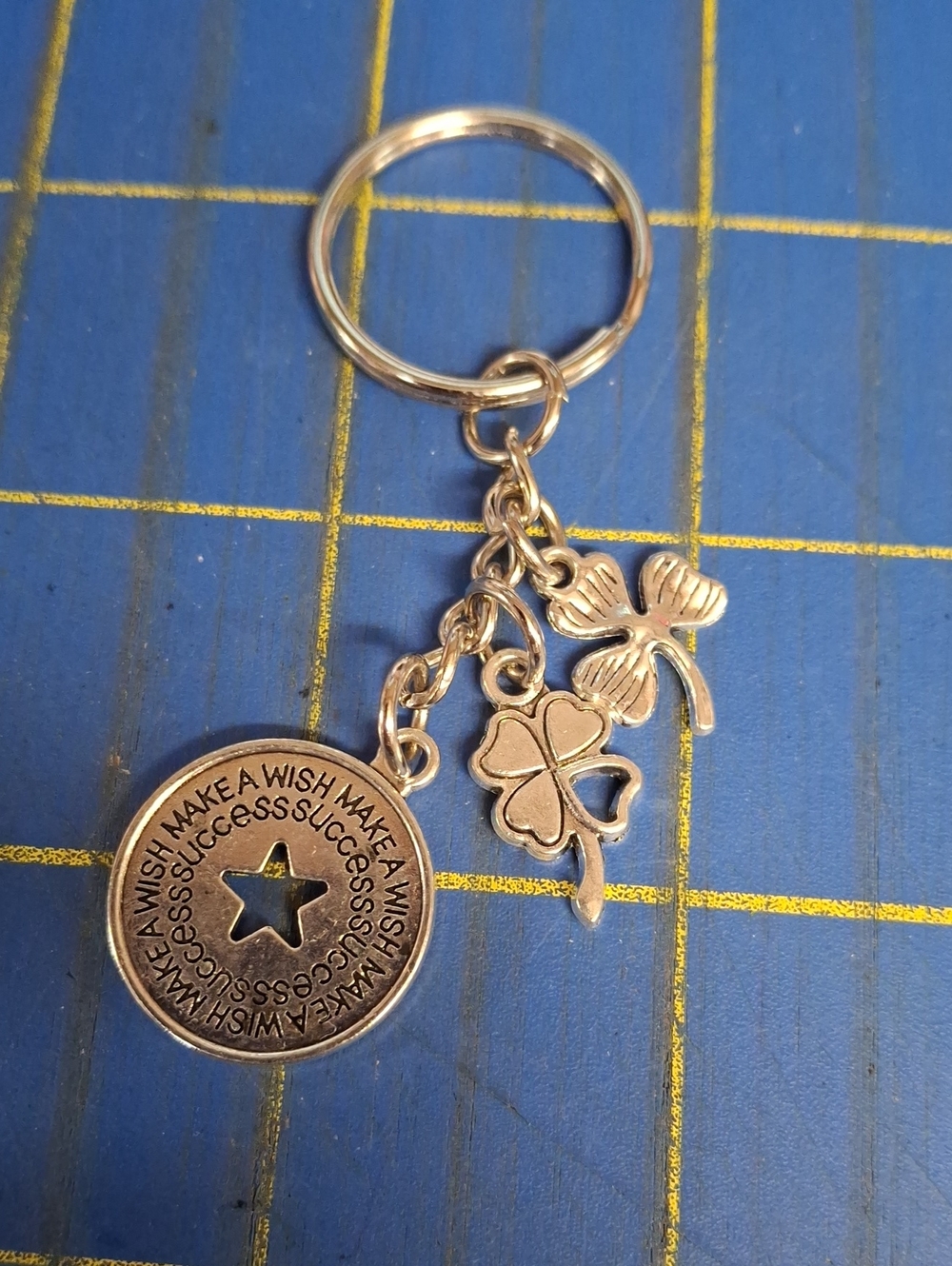Make A Wish Success Four Leaf Clover Silver Keyring Purse Charm